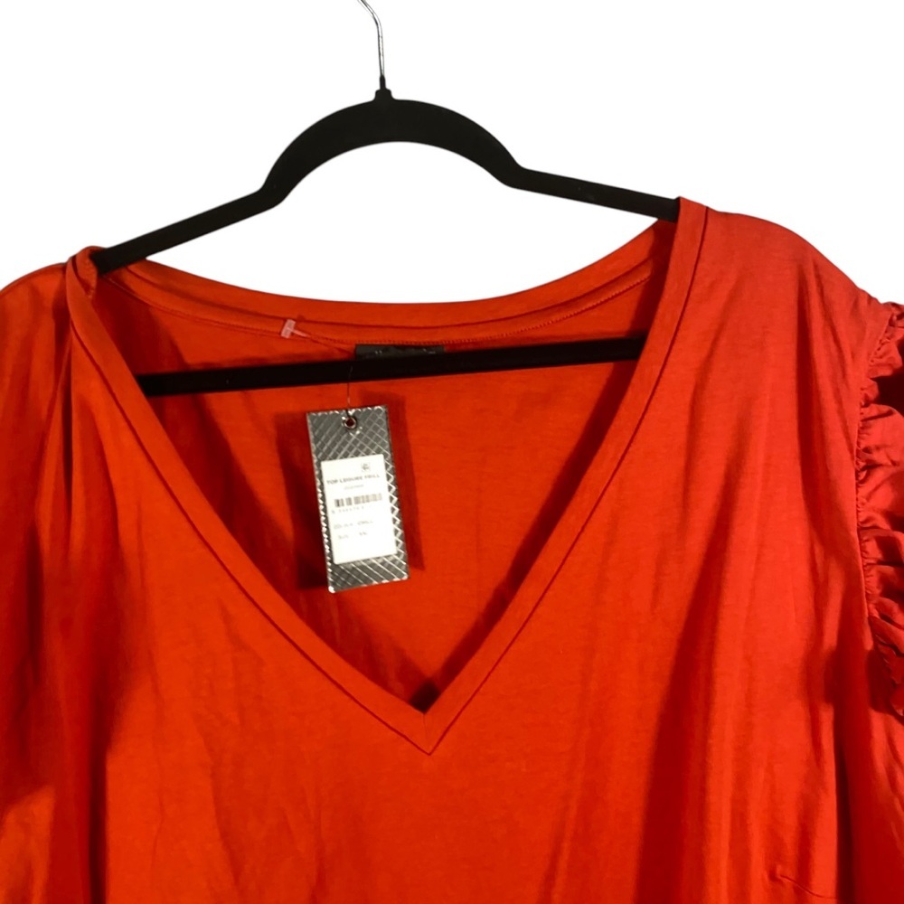 City Chic Top Leisure Frill in Chilli Red Sz 22/24 NWT - Picture 3 of 6